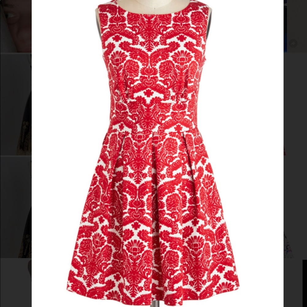 Ain’t We Haute Fun? Dress in floral